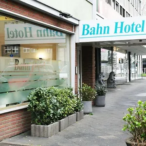 Bahn-hotel 3*, Düsseldorf Germania